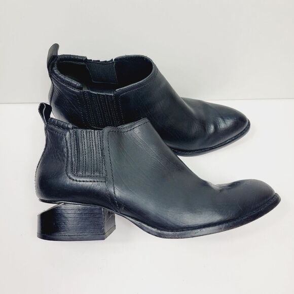 ALEXANDER WANG Kori Black Leather Chrome Cut Ankle Boot Size 39.5 EU Size 9.5 US - Picture 2 of 12